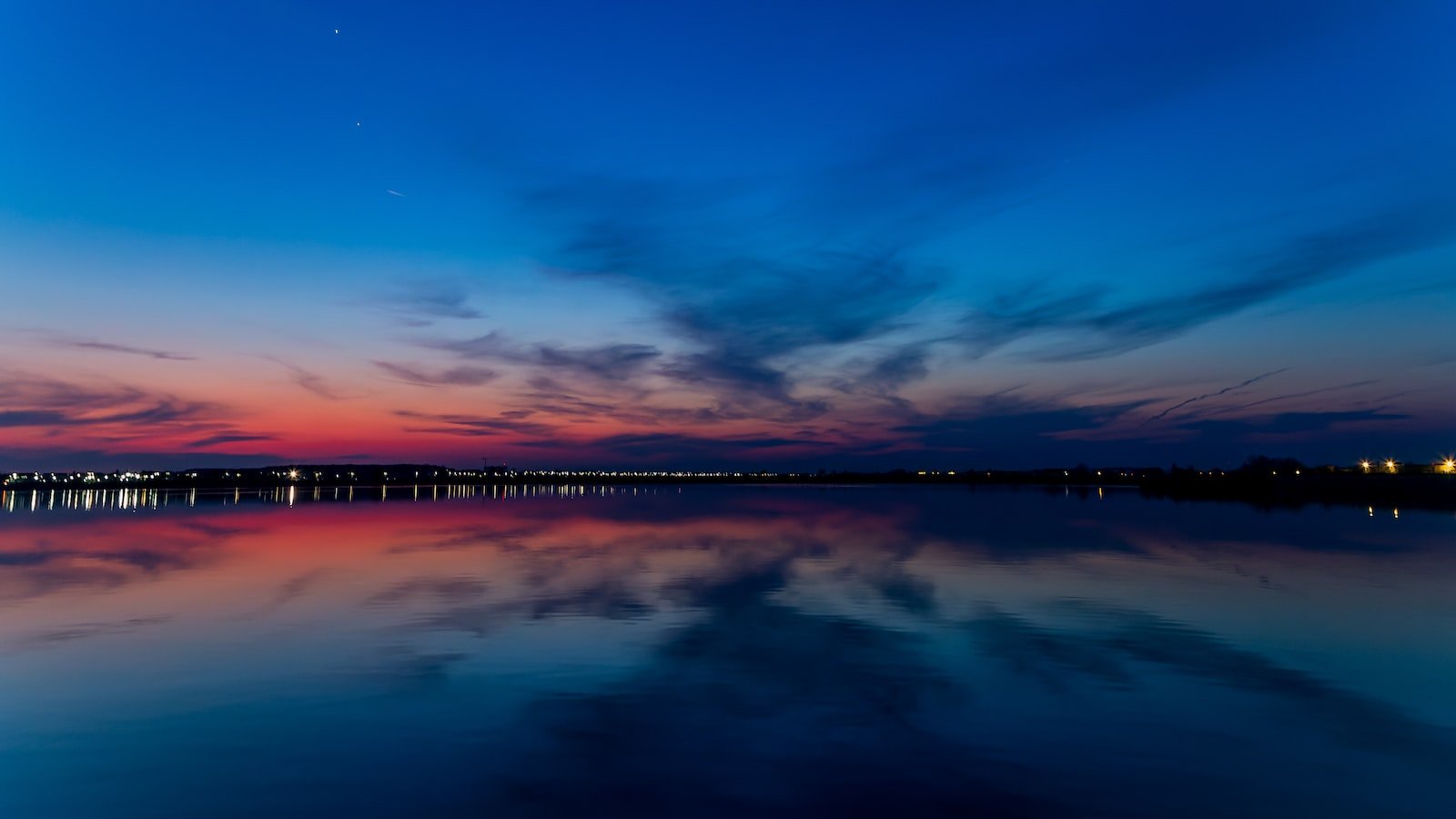 Venus in Love: Exploring its Influence on Your Romantic Journey